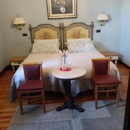 Casa Degli Amici 4* 트레비소