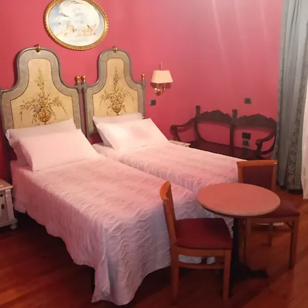 ベッド・アンド・ブレックファスト Casa Degli Amici 3*